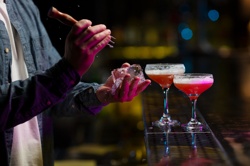 Como preparar drinks alcoolicos? 2 drinks